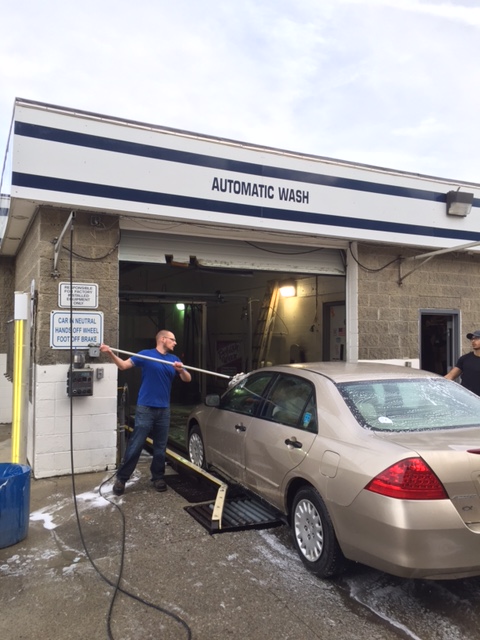 Robo automated car wash bay